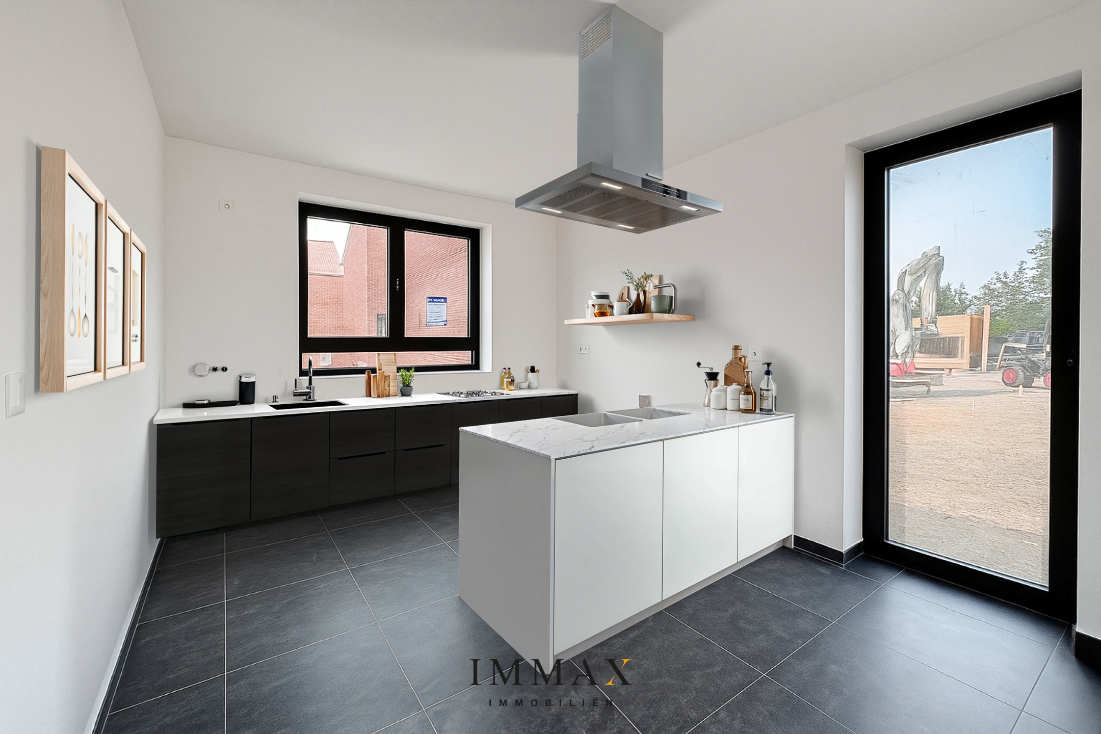 YUKI | Halfopen woning met 4 slaapkamers, tuin &amp; carport - foto 3