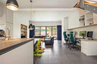 Energy efficient home with three bedrooms, garden and two parking spaces This recent home on the city outskirts of Mechelen is located in a quiet,...