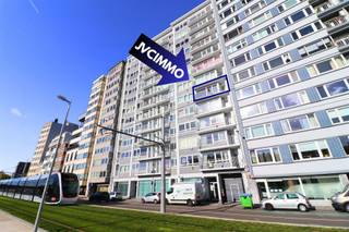 Composition:First floor:  ' common entrance with secure door and then'entrance hall with staircase leading to'elevatorFloor 5:'entrance hall: 6.76...