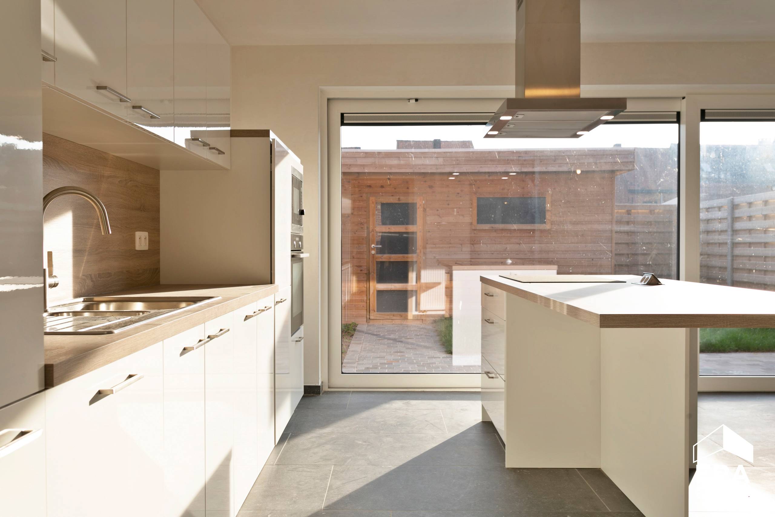 Recente gesloten woning in centrum Mesen - foto 4