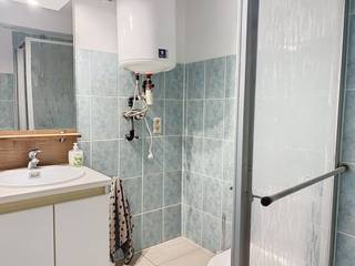 Joli studio à louer à Ostende, situé dans un très bon emplacement. Il y a de nombreuses commodités dans la région.<br /><br /><br />Disposition :<br />*Espace de vie avec coin couchage<br />*Cuisine ouverte<br />*Salle de bain avec toilettes, douche et lavabo<br />*Terrasse<br />
