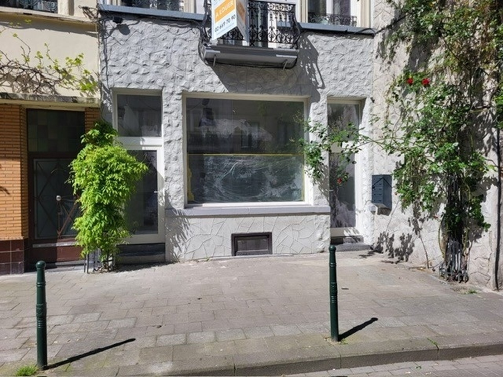 Sint-Katelijne ∣ Commercieel gelijkvloers met kelder  - foto 2