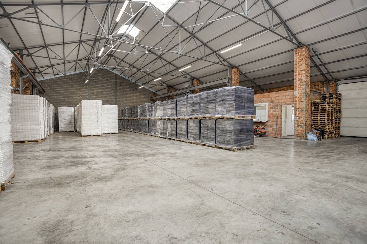 Warehouse with office for sale in Hechtel-Eksel - photo 4