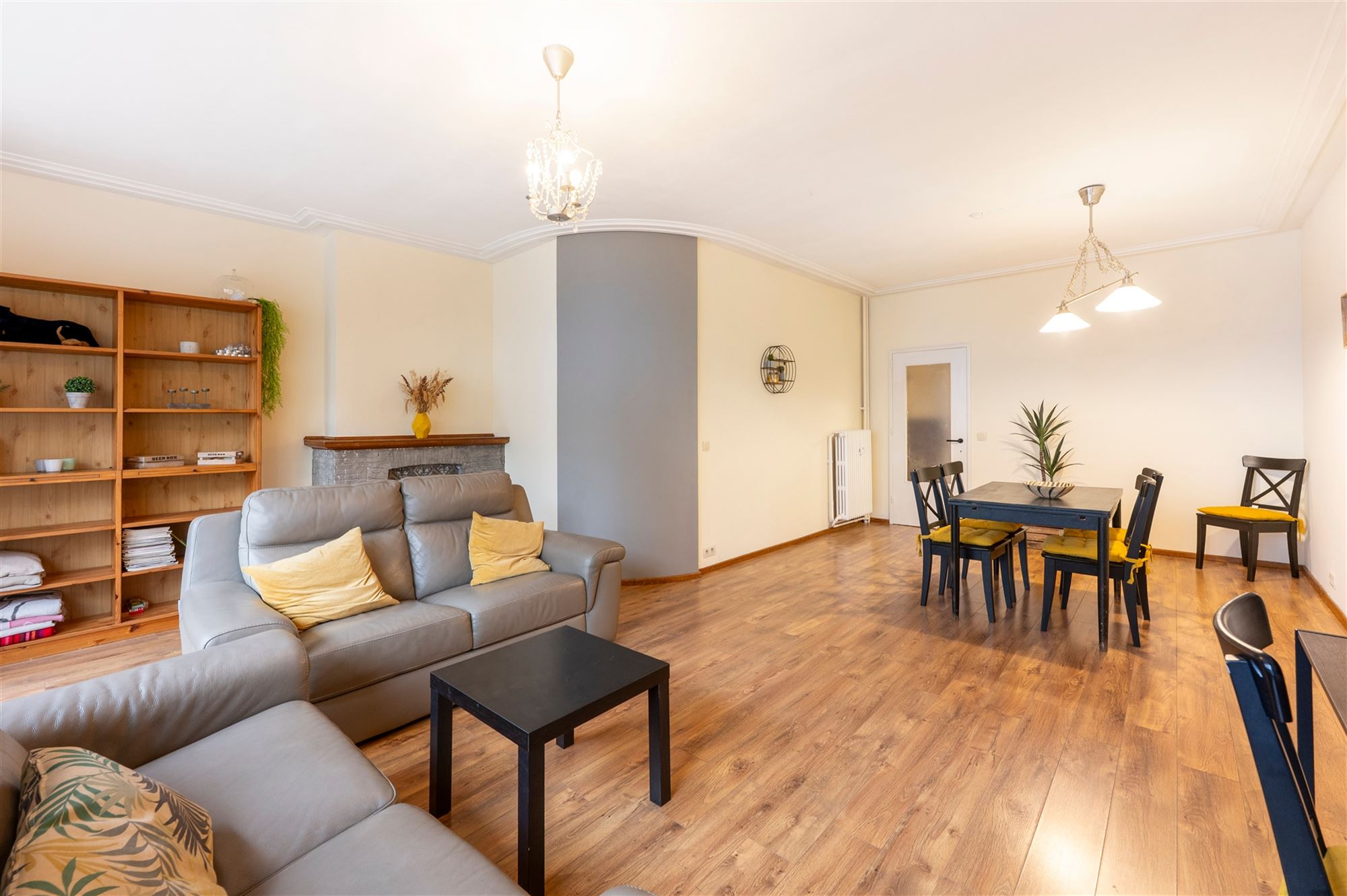 Gemeubeld appartement met 2 slk + terras - foto 4