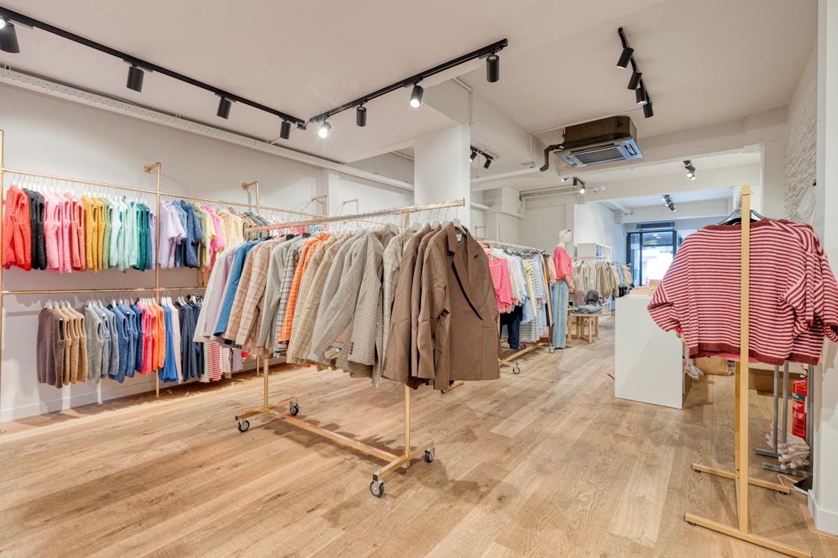 Commercieel pand (140m²) te koop op toplocatie in de Lippenslaan - foto 4