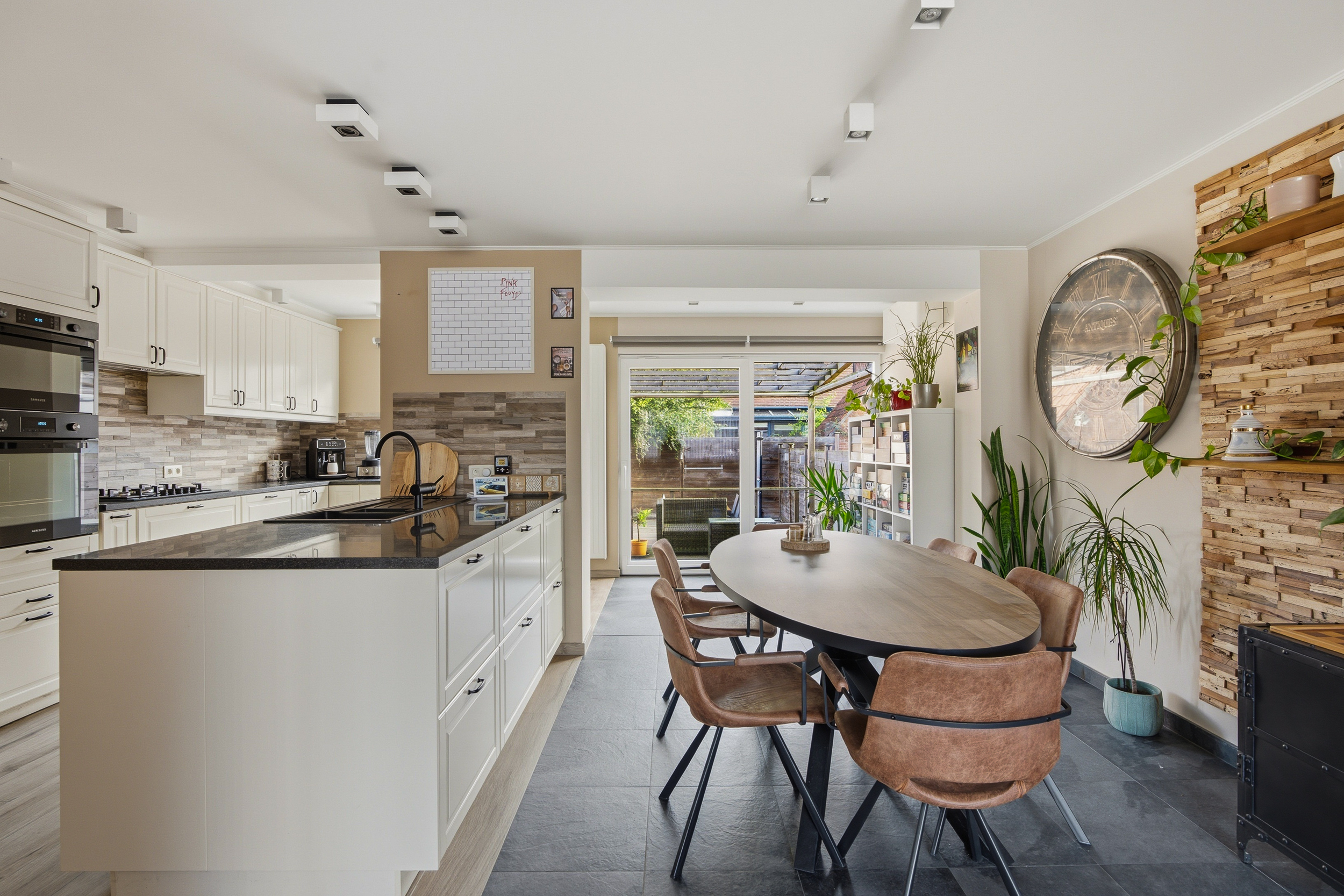 Instapklare rijwoning 3 slp nabij Gentbrugse Meersen - foto 4