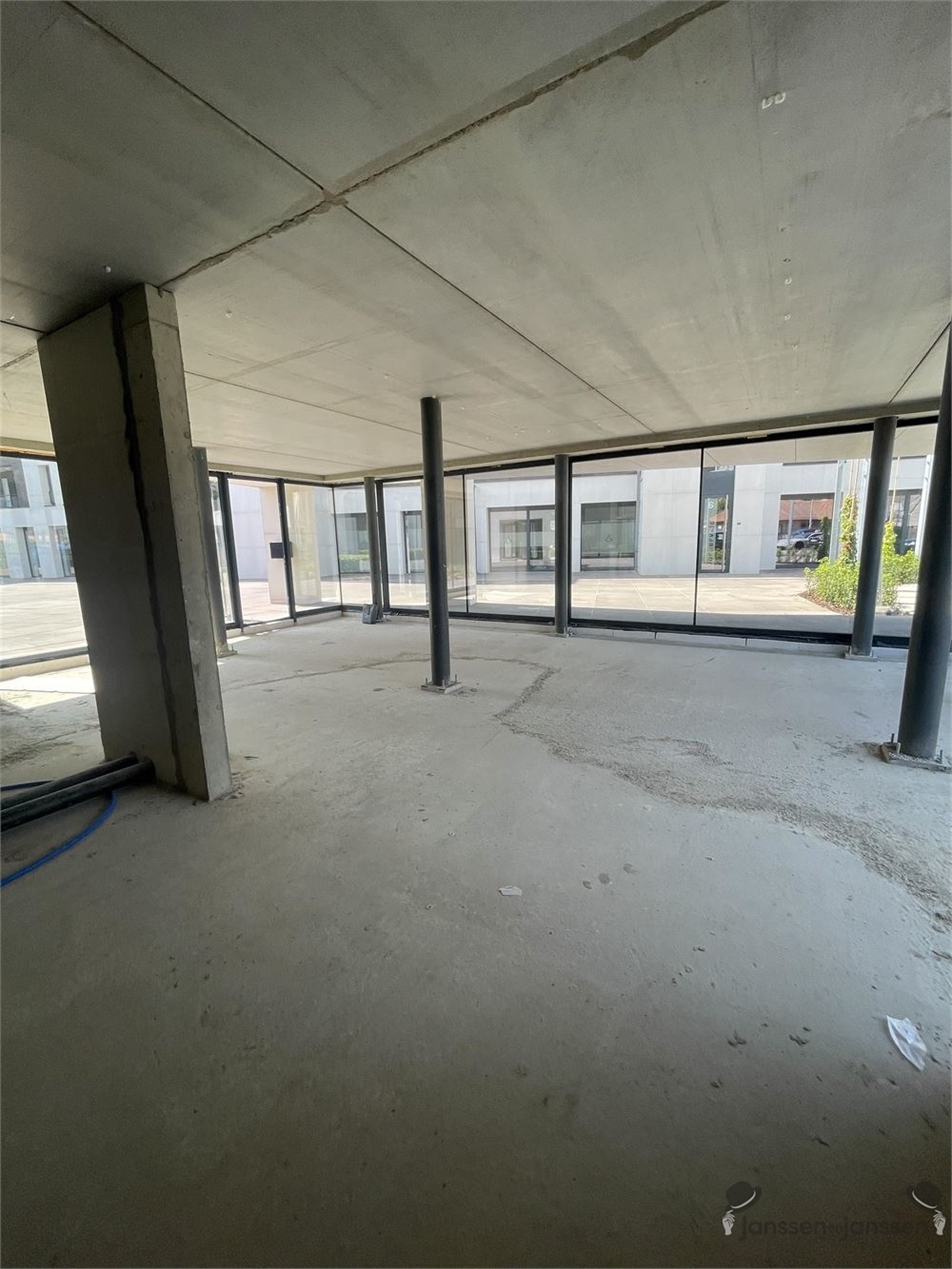 TE KOOP: Casco commerciële ruimte - foto 5