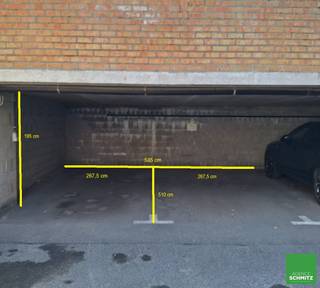 Overdekte autostandplaatsen te koop op de Koningslaan te Knokke, vlakbij het Zegemeer.Per standplaats:Diepte 510 cmBreedte 267,5 cmHoogte 195...