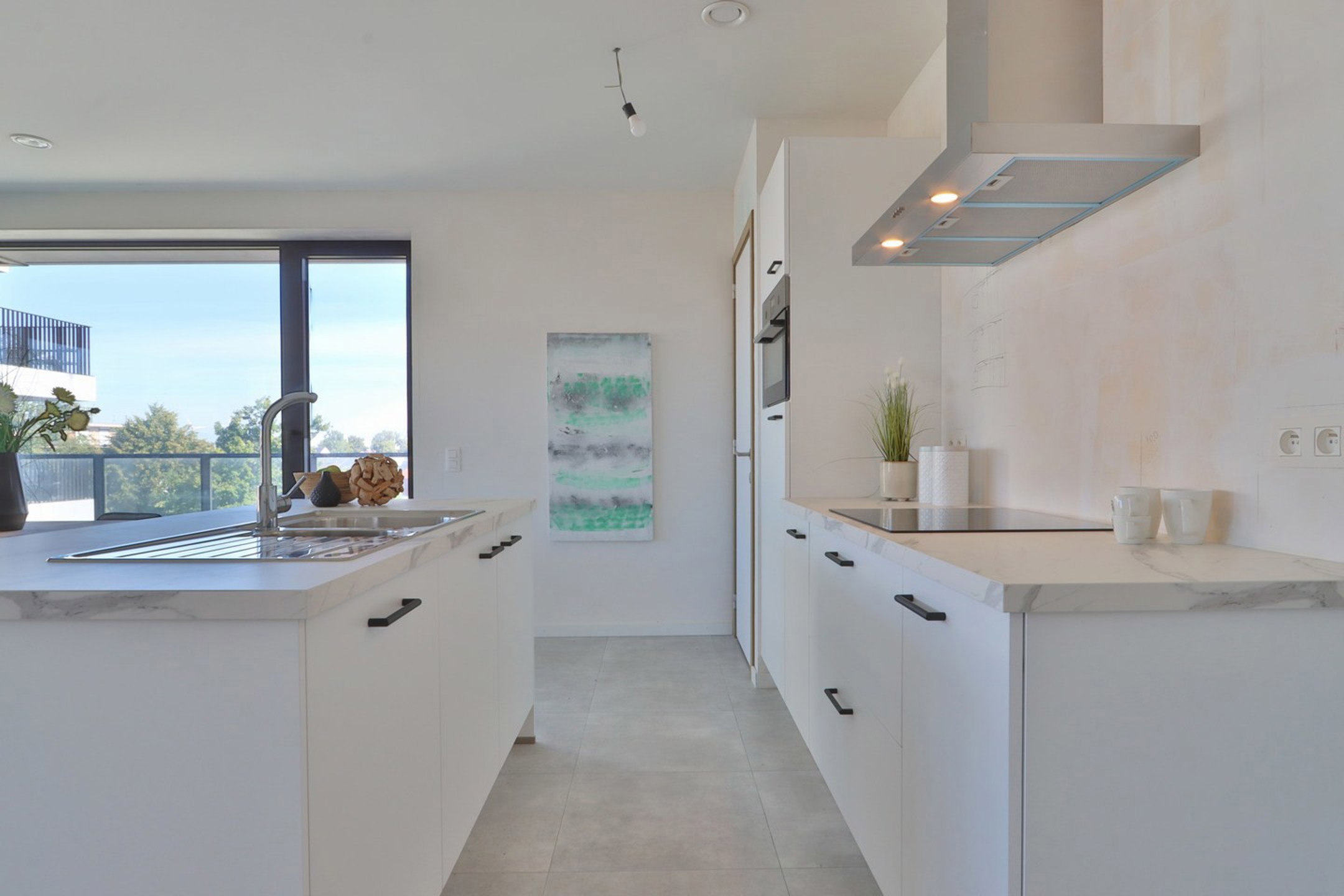 Lichtrijk hoekappartement op de 3de verdieping met 2 slpks.! - foto 3