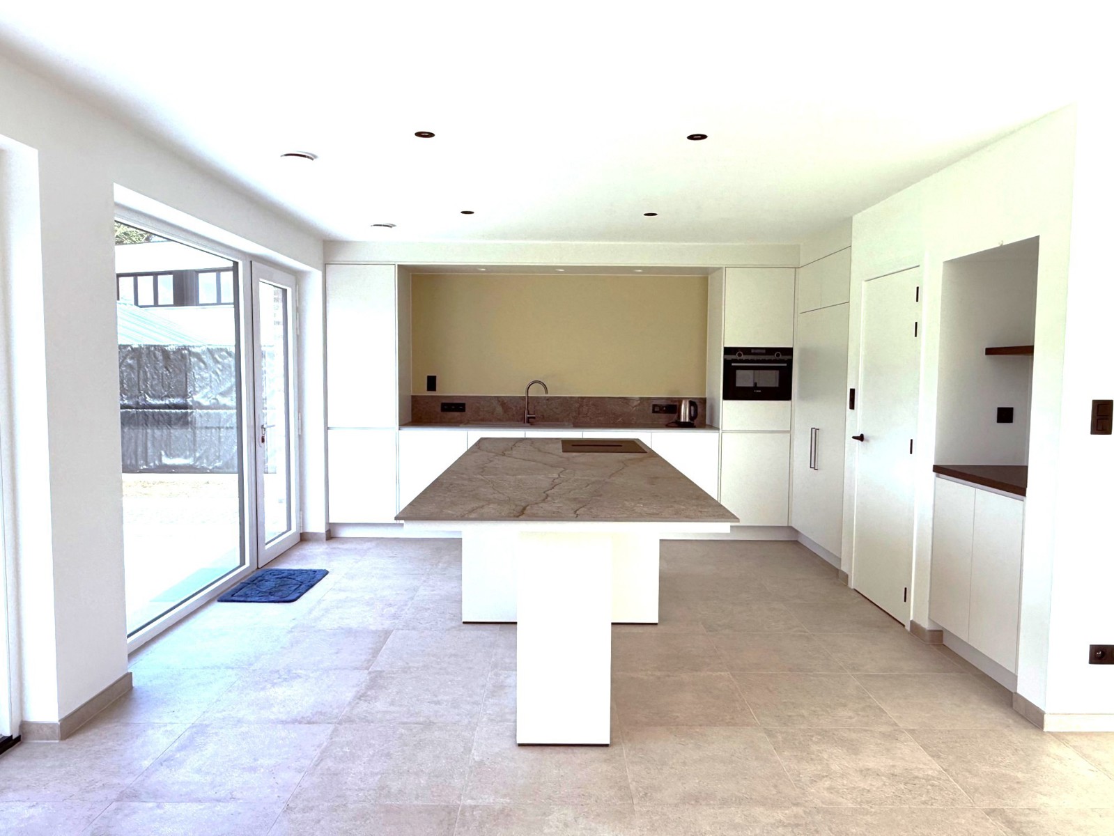 Nieuwbouwwoning met 3 slaapkamers. - foto 2