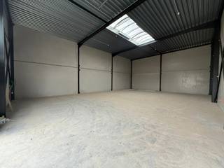 De KMO-unit bevindt zich in het gloednieuw bedrijvenpark "Thea", gelegen in de Careelstraat te Tielt.Deze locatie is gericht op industrie, logistiek...