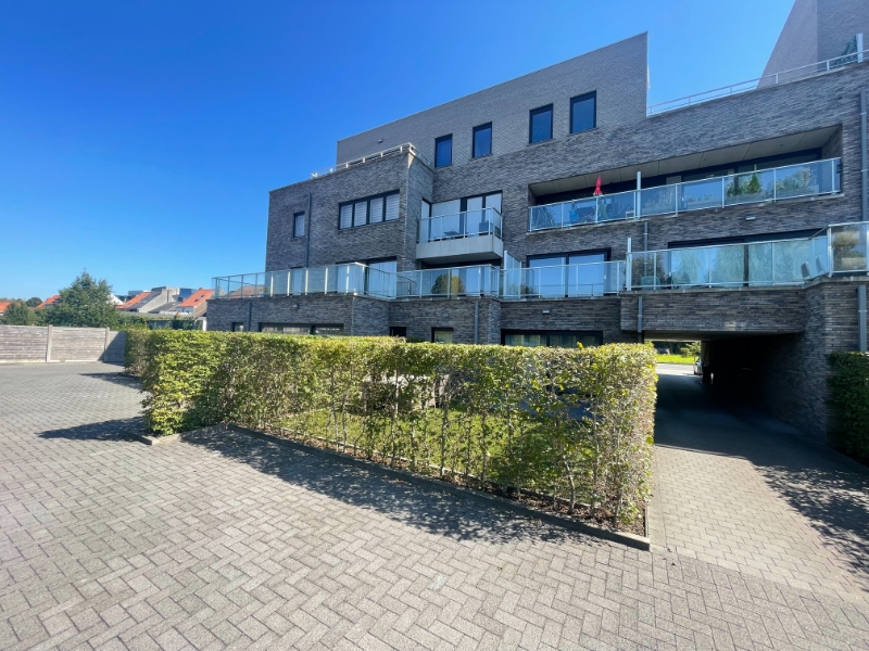 Instapklaar appartement/kantoor/praktijk met tuin en terrassen nabij Technologiepark - foto 1