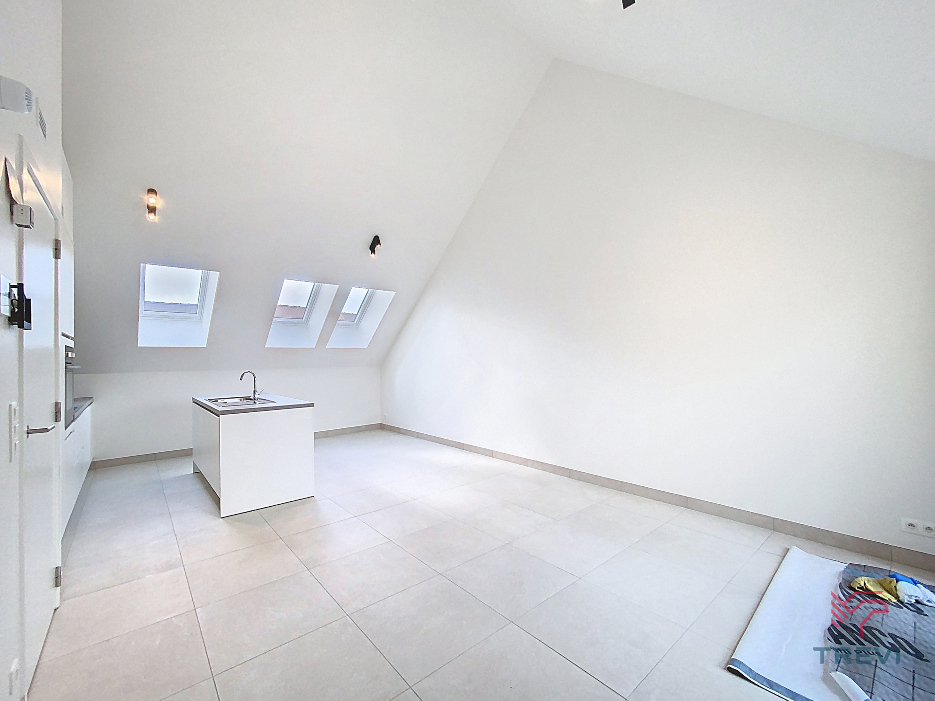 Apartment for rent in Laeken with 2 bedrooms - photo 4