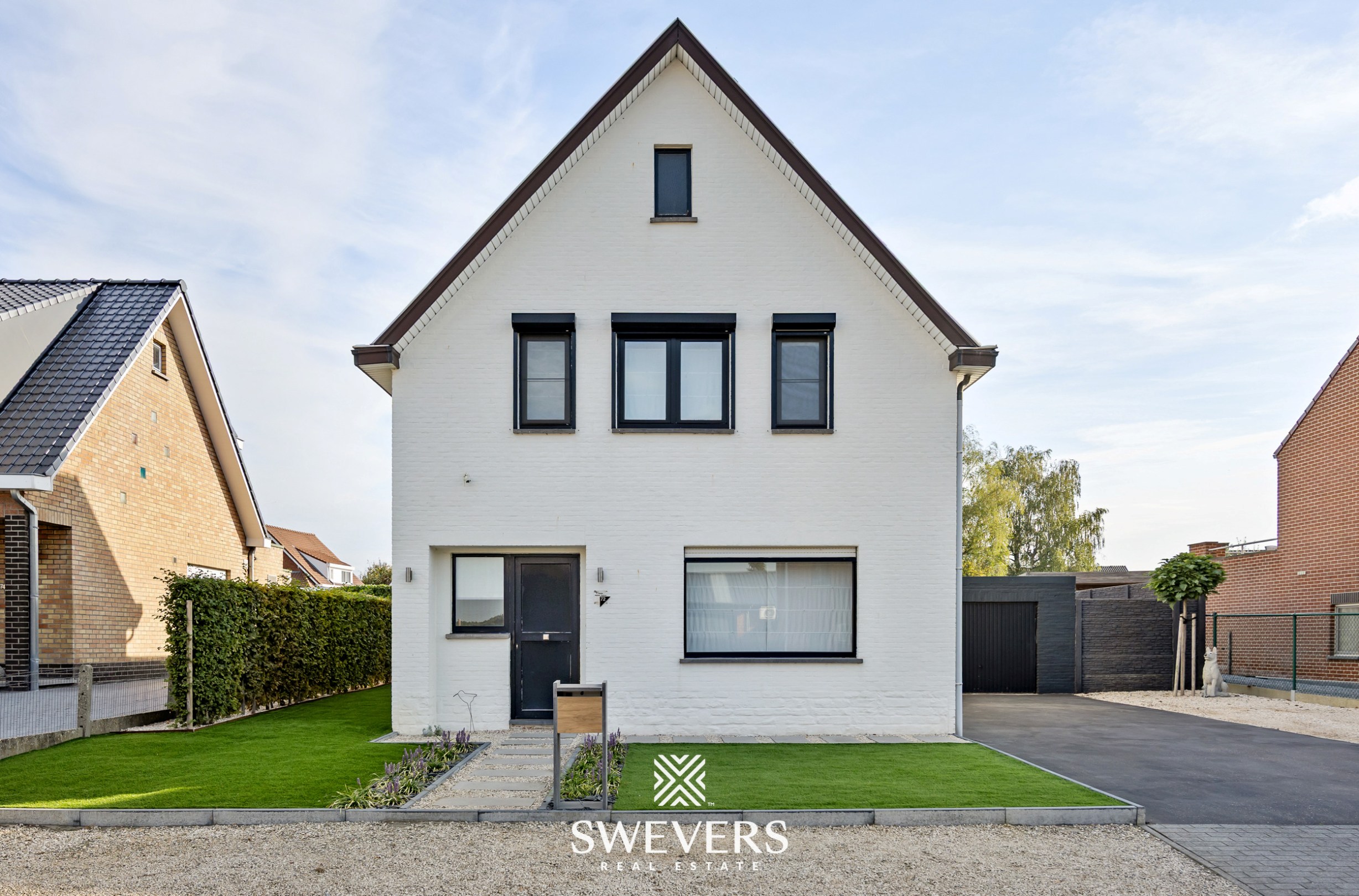 Doordacht gerenoveerde woning met ruime tuin, garage en uitbreidingsmogelijkheden in Nieuwerkerken - foto 1