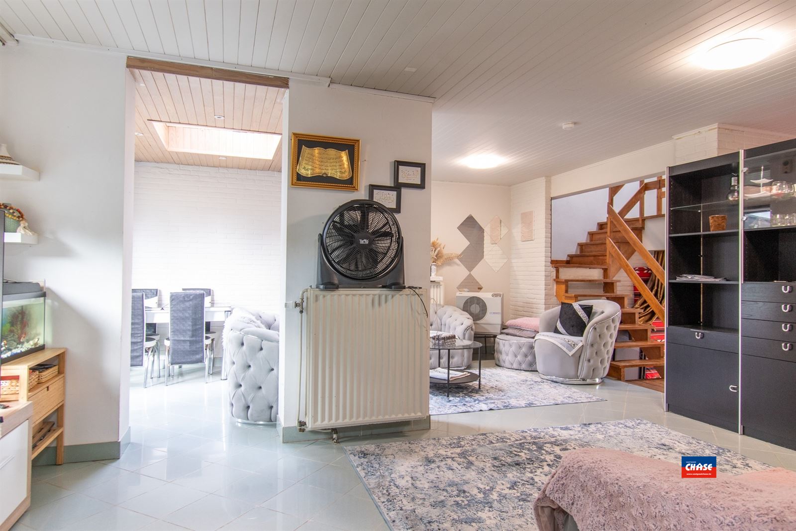 HOB met vier slaapkamers, tuin en garage - foto 5