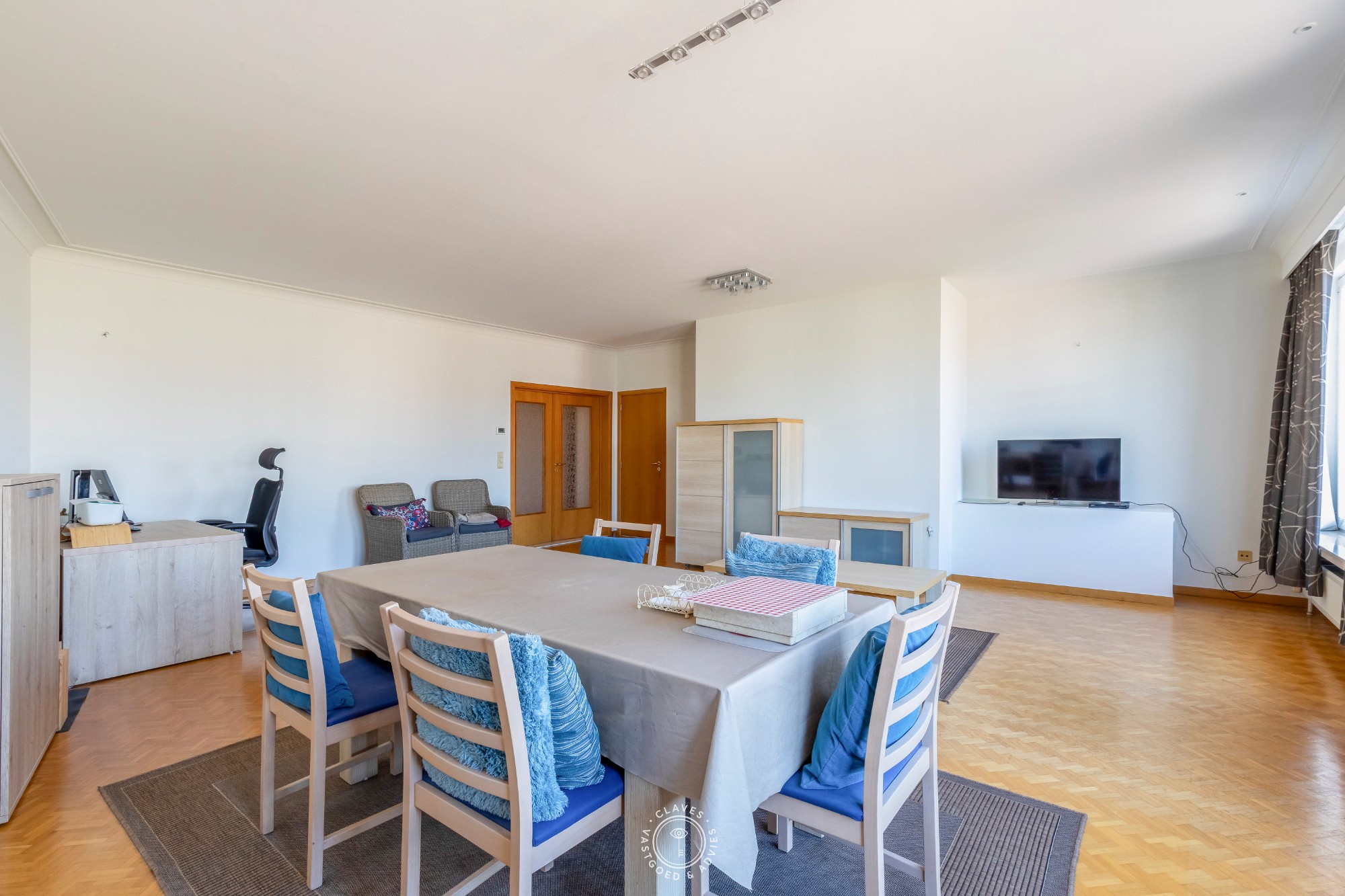 Apartment for sale in Sint-Niklaas with 3 bedrooms - photo 5