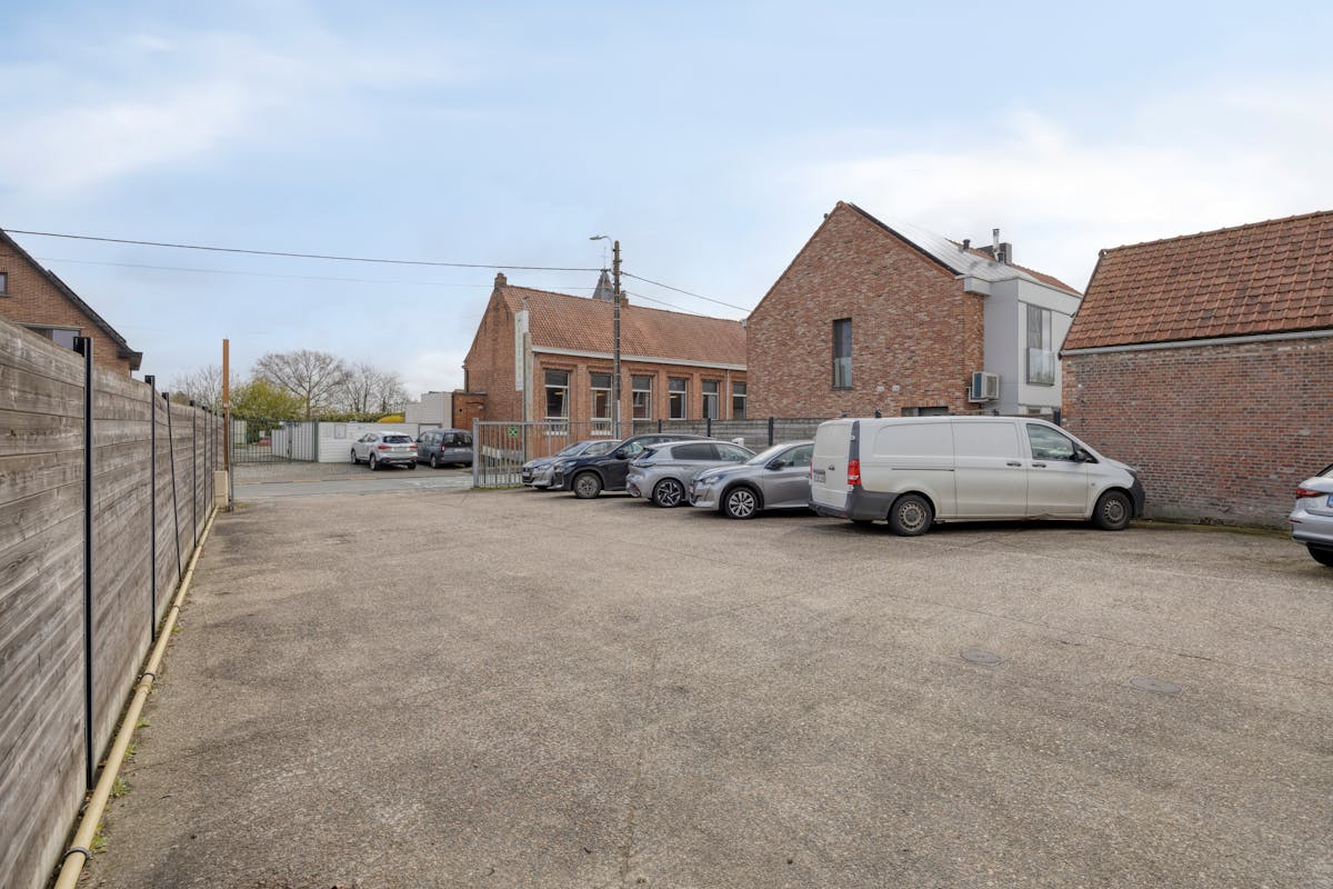 Magazijn (487 m²) met kantoor te koop in Moerbeke-Waas - foto 4