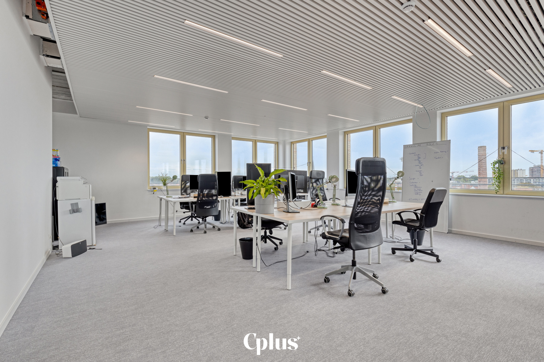 Exclusieve kantoorruimte direct bereikbaar via afrit E40/E17 - foto 4