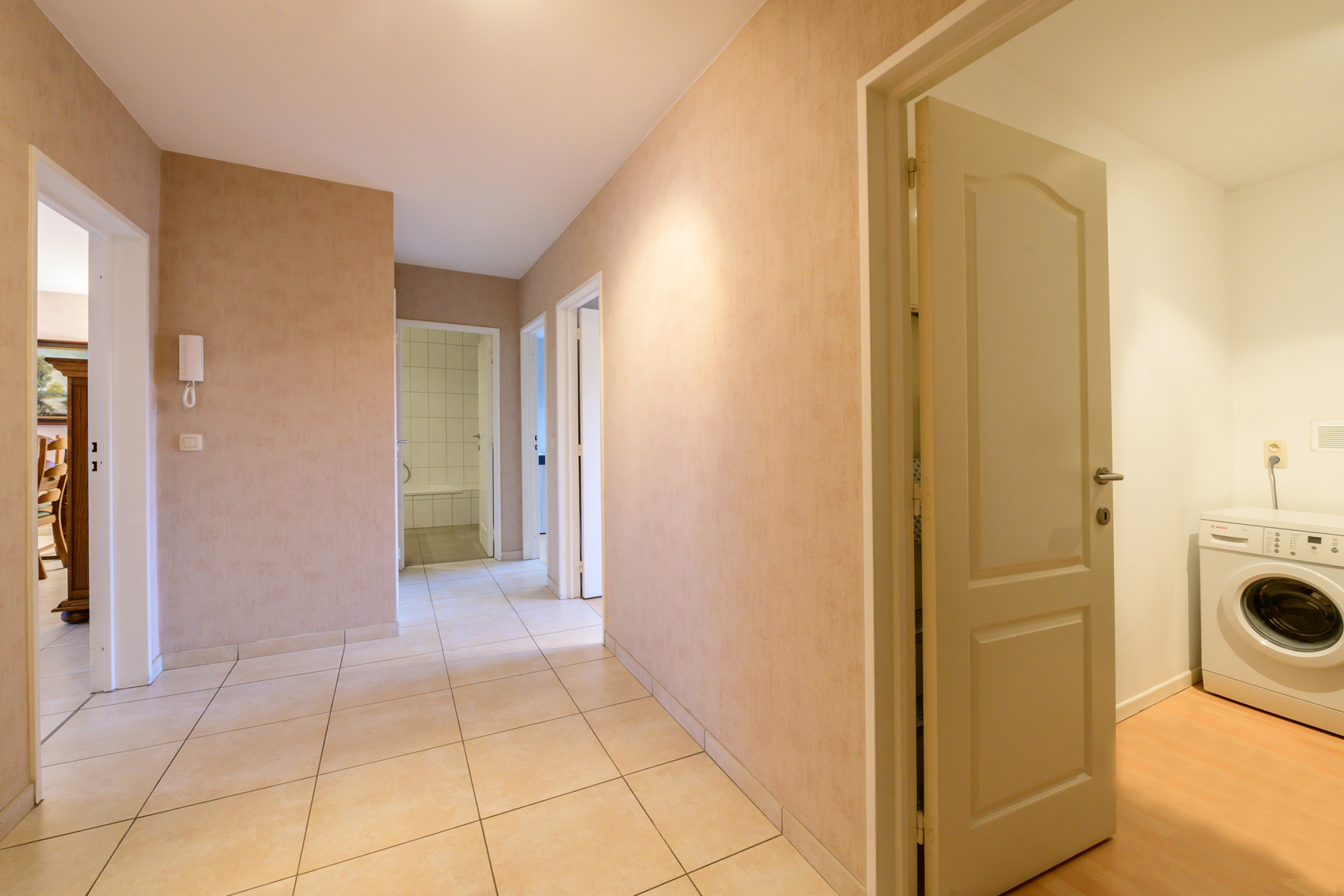PRACHTIG, INSTAPKLAAR APPARTEMENT - foto 4