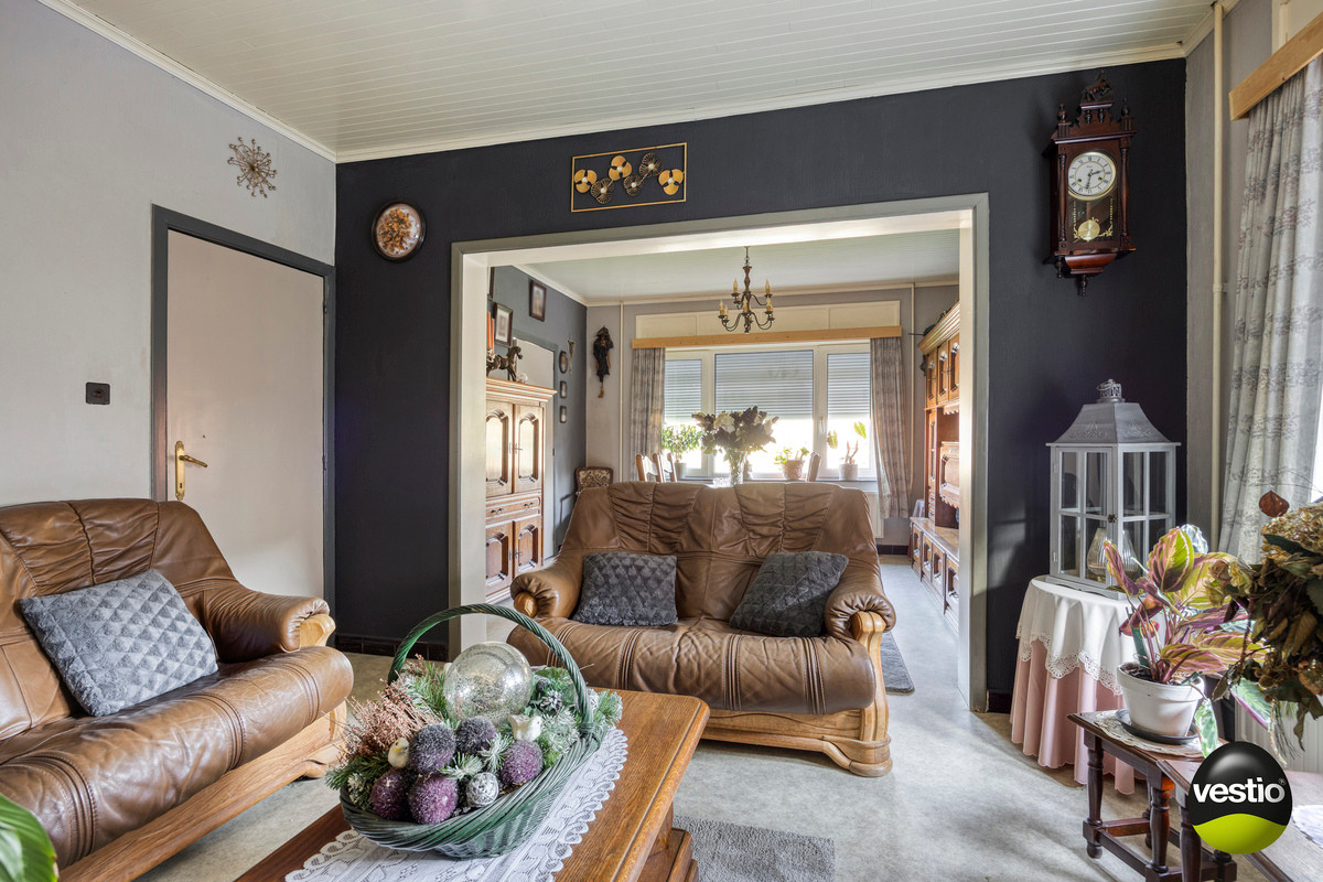 OP TE FRISSEN VRIJSTAANDE WONING OP 9A74CA TE EIGENBILZEN. - foto 2