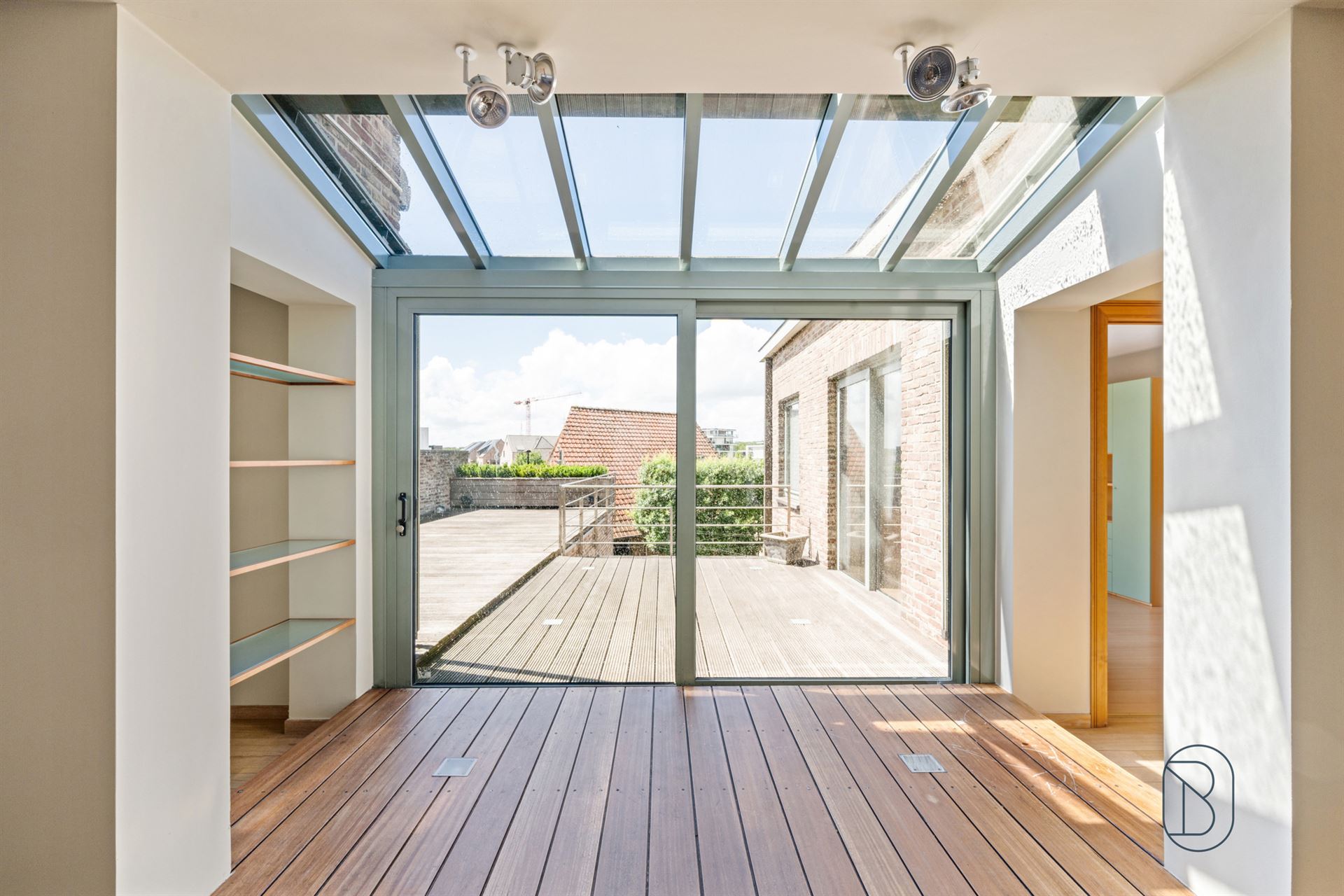 Unieke combinatie van wonen en werken in Sint-Eloois-Vijve! - foto 5