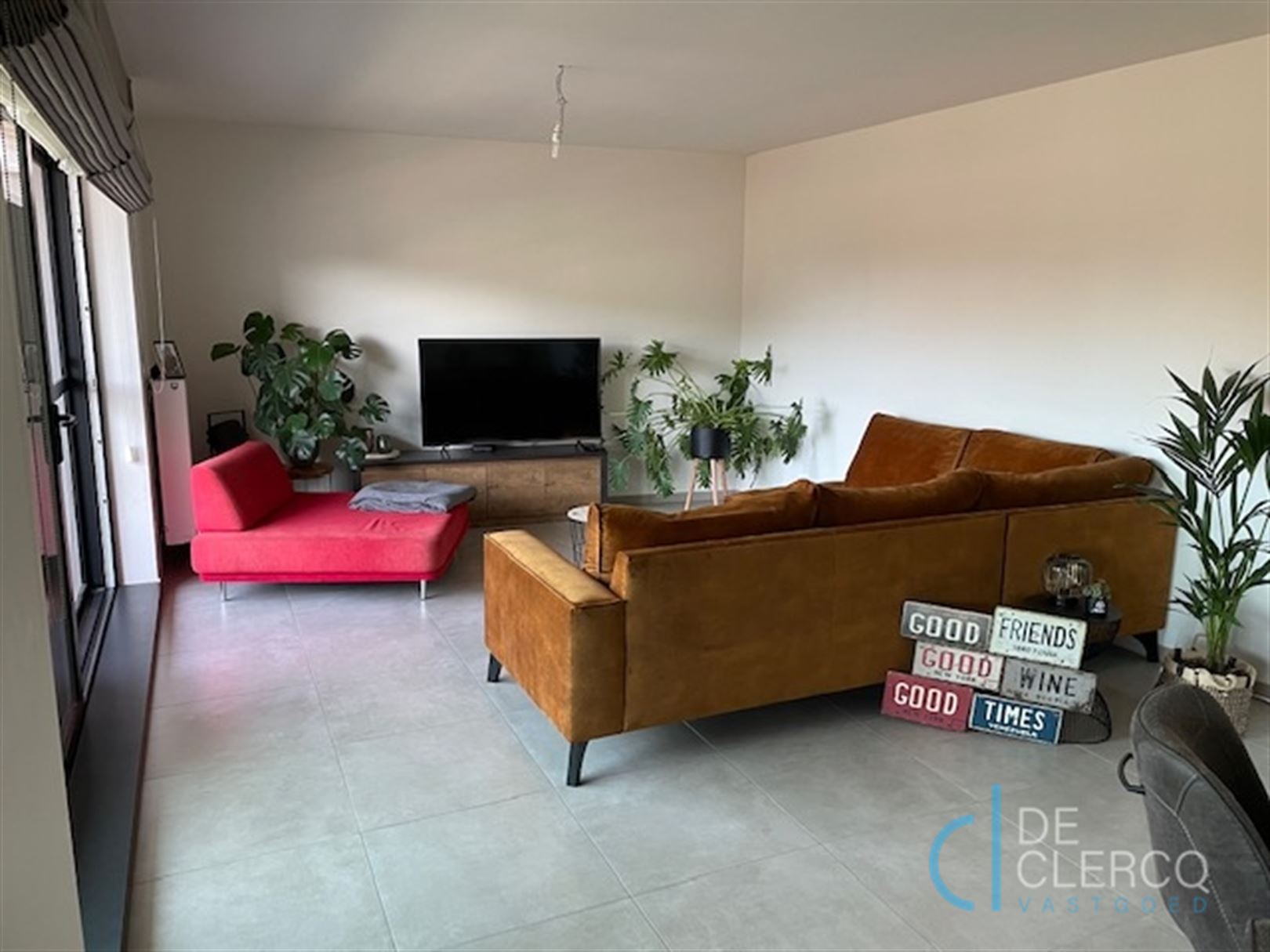 Ruim appartement TE HUUR in het centrum van Zeveneken! - foto 3