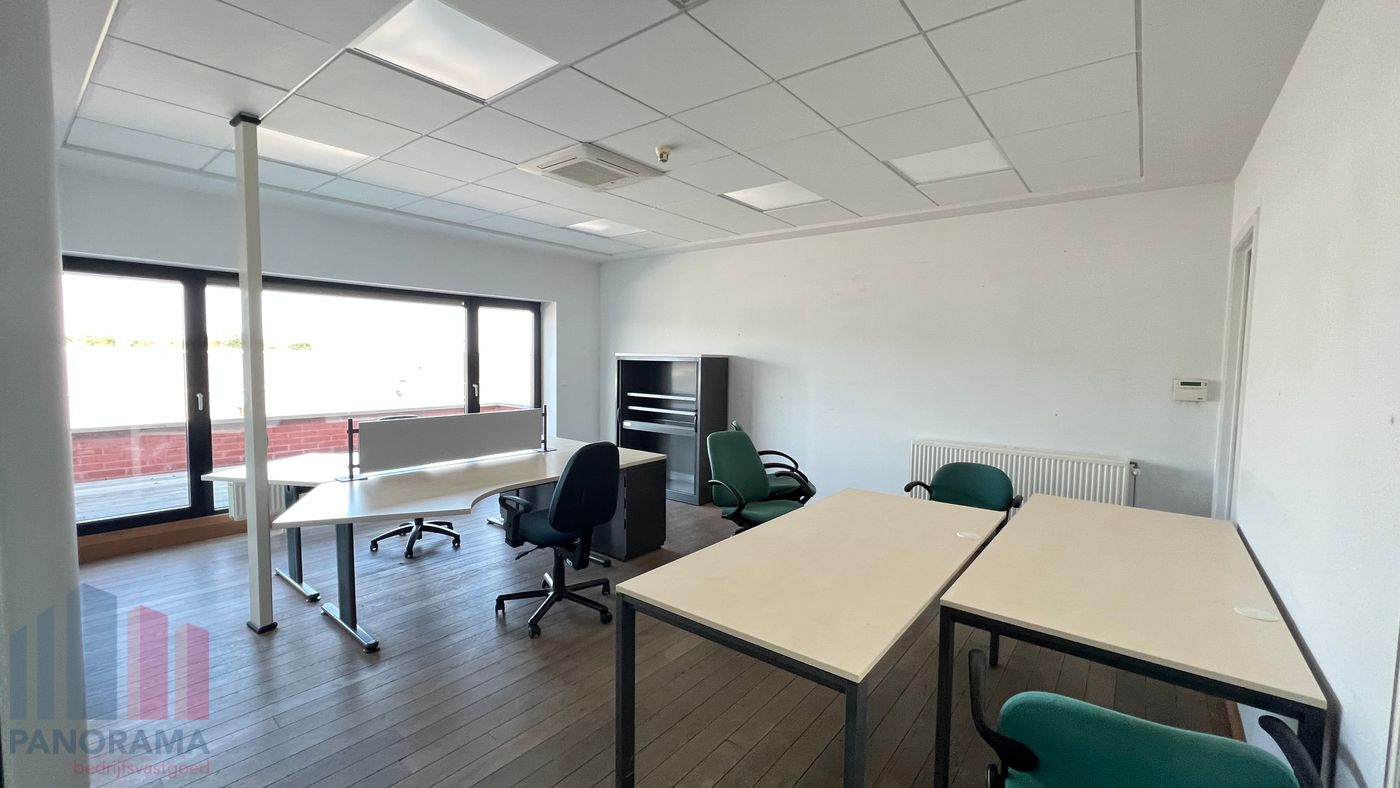 Move-in ready office space of 146 m² near the E313 - photo 3