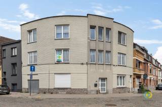 Op een  goede locatie in het centrum, vlak bij de heraangelegde kanaalzone, bevindt zich dit verzorgd appartement in een kleinschalig gebouw...