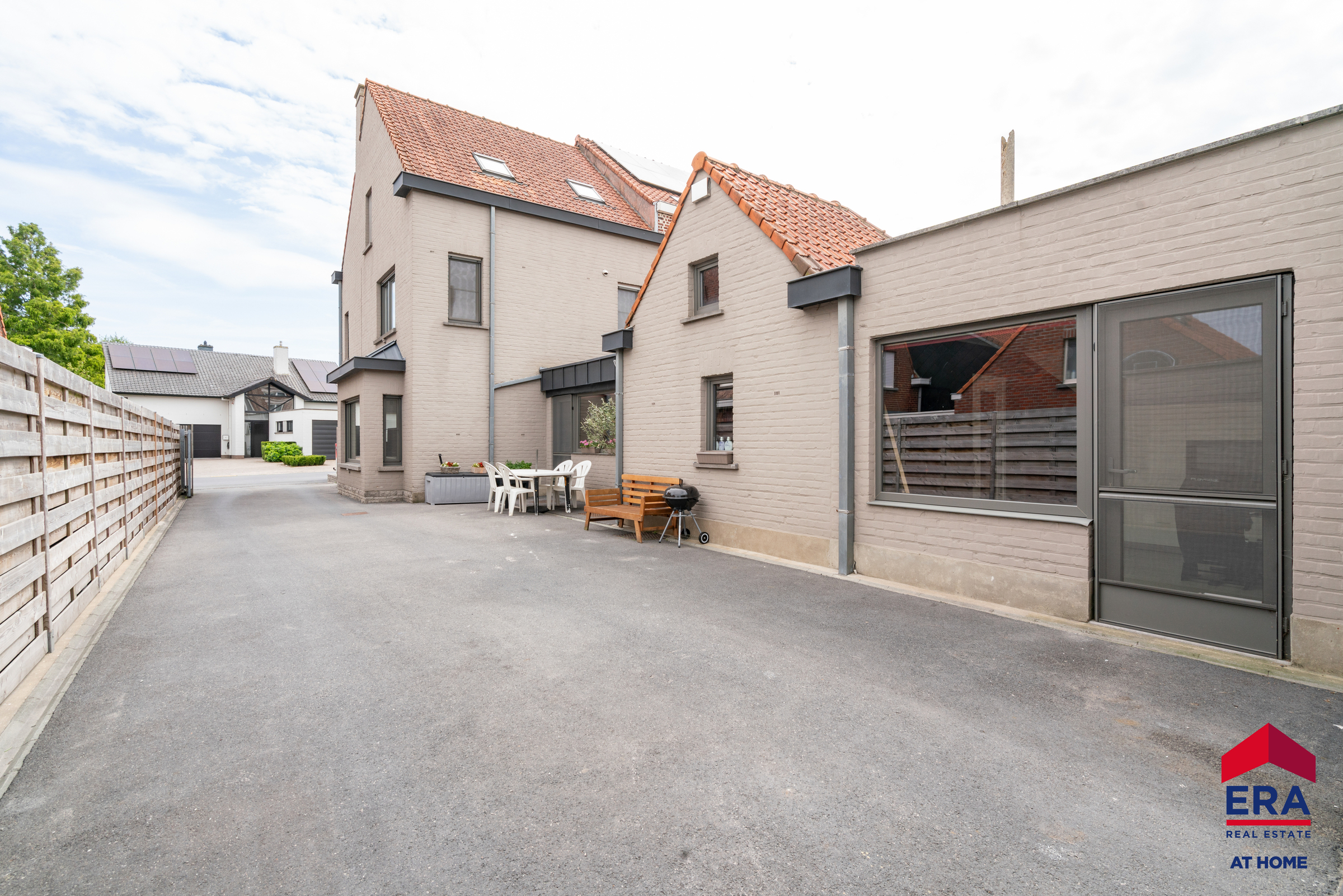 Ledegem (Sint-Eloois-Winkel): Unieke woning met loods +tuin - foto 4