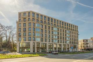 Geheel van 4 recente appartementen – ideale investeringGelegen op een toplocatie nabij winkels en voorzieningen aan de Plantin en Moretuslei, met een...