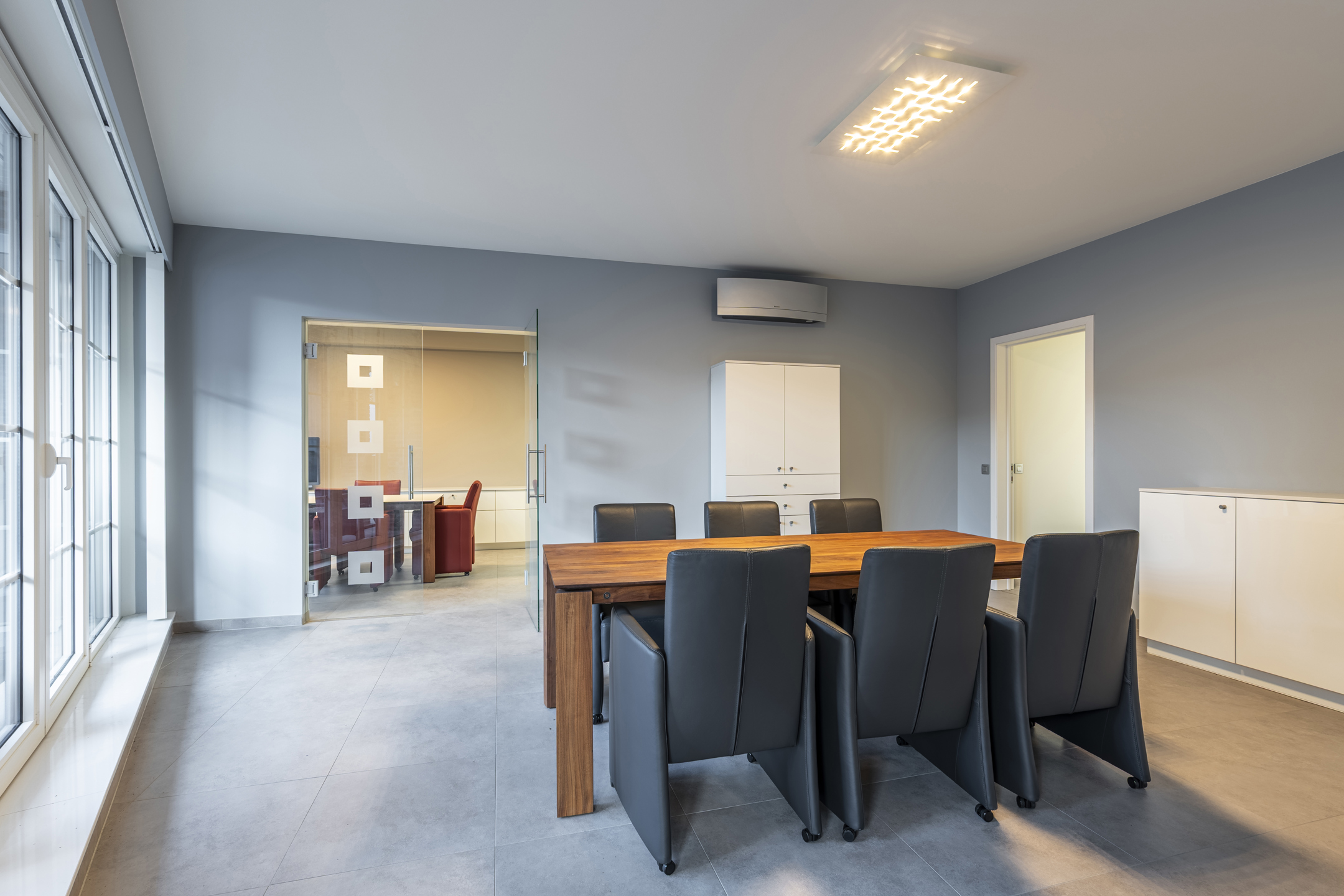 Luxueus appartement in hartje Turnhout met ondergrondse parkeerplaatsen - foto 5