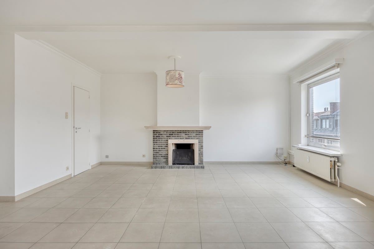 Drie slaapkamer appartement met garagebox en berging in het centrum van Hasselt - foto 5