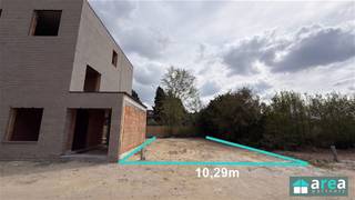 Bouwgrond te koop – 206² voor halfopen bebouwing in Deurne-Zuid!Bent u op zoek naar de ideale plek om uw droomwoning te bouwen? Deze bouwgrond van...