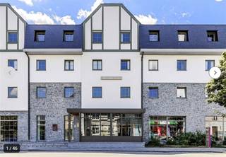 Dit verfijnd ingerichte éénslaapkamer (hotelkamer) bevindt zich in het Mercure Rochefort hotel-resort en combineert stijlvol comfort met...