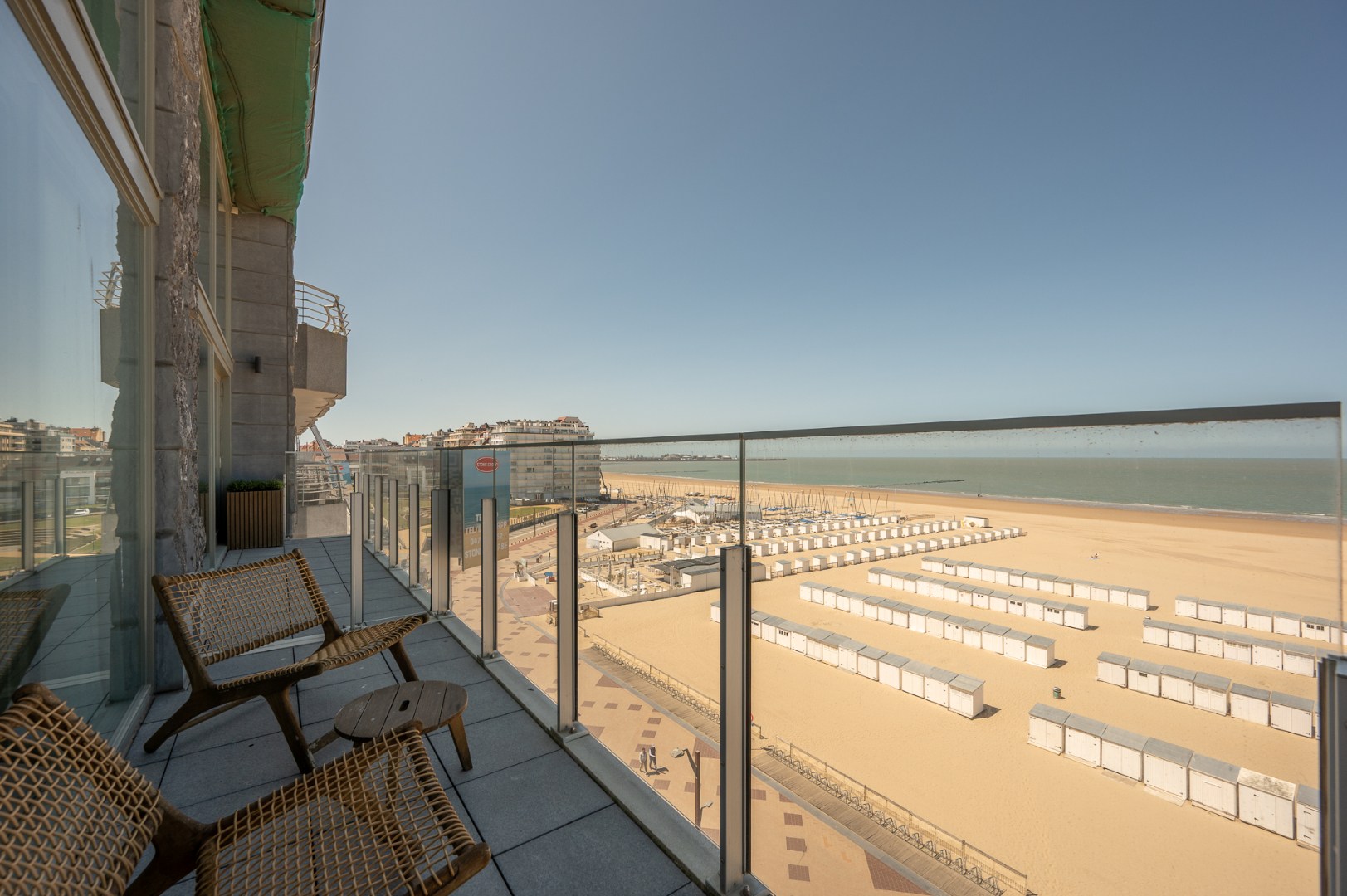 Exceptionnel duplex-penthouse avec mezzanine en front de mer - photo 3
