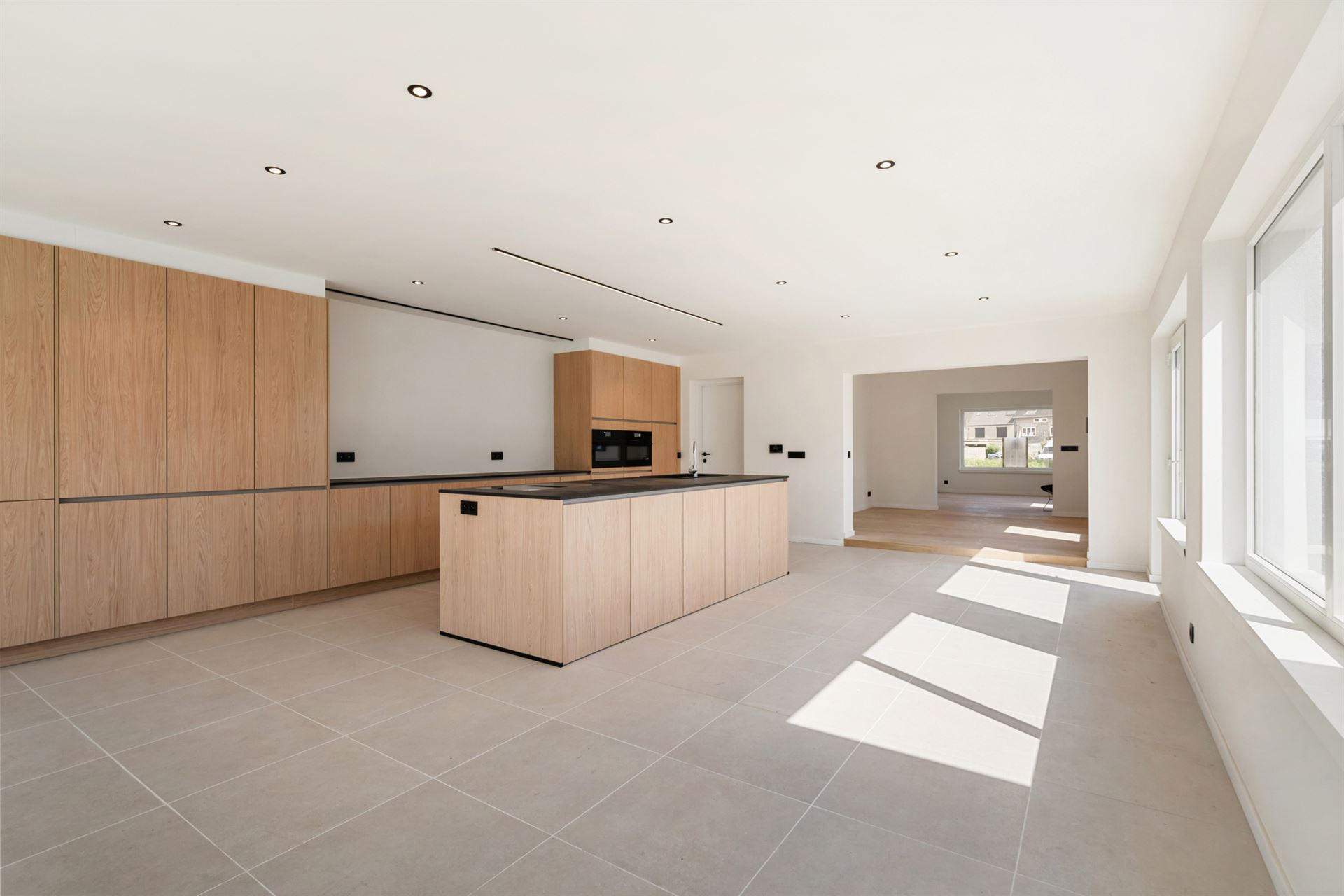 Eco-gerenoveerde gezinswoning op een perceel van 600m2 - foto 4