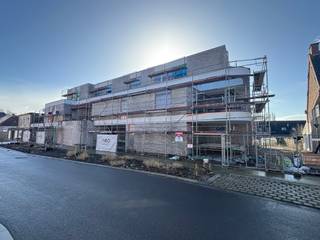 Gelijkvloers appartement met 2 slaapkamers voorzien van alle comfort, oa. warmtepomp, vloerverwarming, zonnepanelen enz.Bewoonbare oppervlakte 91 m²...