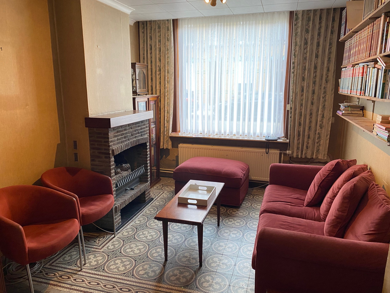 Betaalbare, goed gelegen en op te frissen starterswoning met stadstuintje. - foto 2