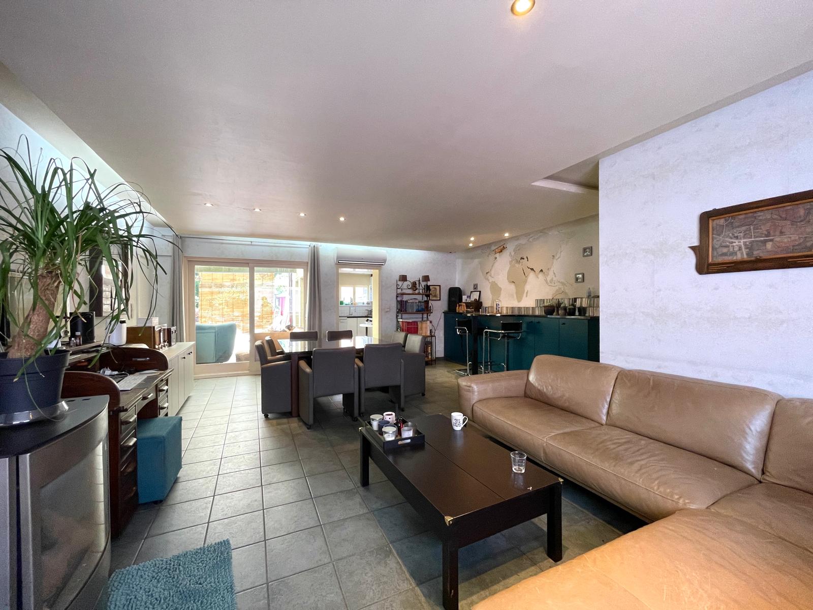 Wevelgem-Instapklare woning met 4 slaapkamers, tuin + garage - foto 4