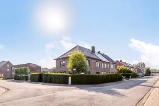 Tisselt: ruime gezinswoning met 3 slaapkamers in een rustige buurtOp zoek naar een instapklare woning met ruimte, comfort en een rustige ligging? Dan...