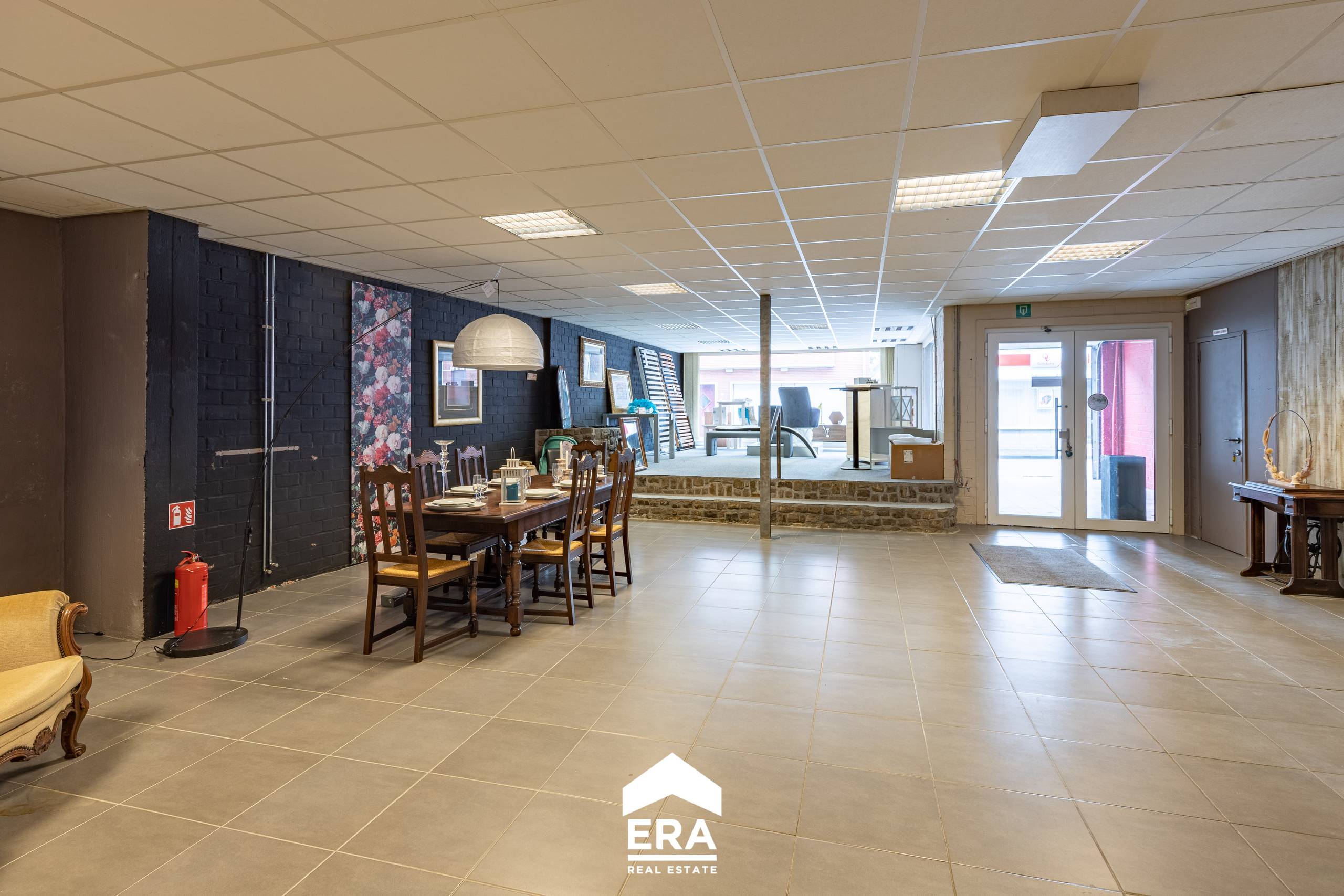 Commercieel gelegen handelspand met woonst in het centrum - foto 5