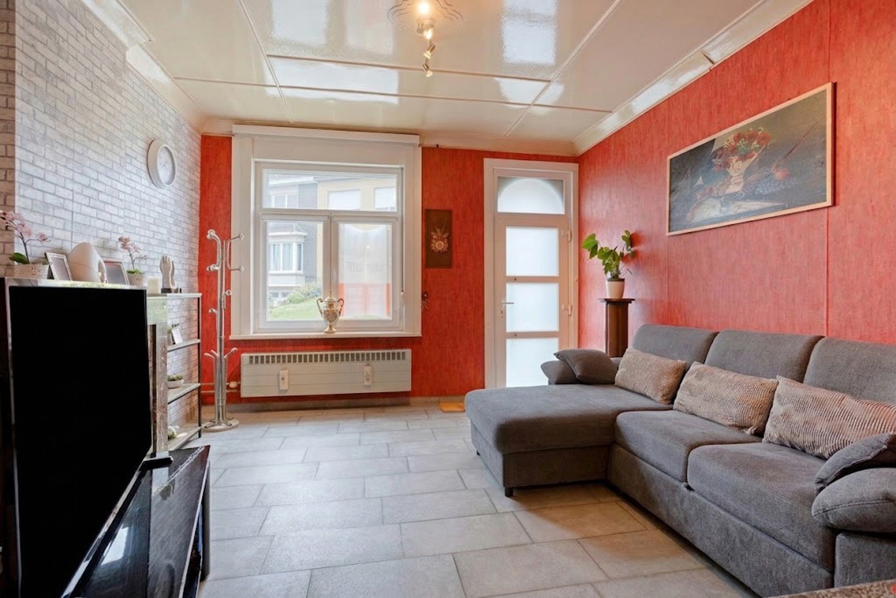 Verder te renoveren woning met reeds EPC-label C - foto 2