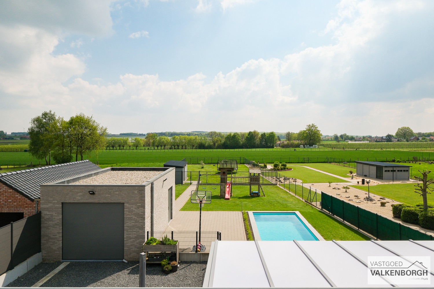 Moderne villa met 3 slaapkamers, zwembad en open agrarisch uitzicht. - foto 4