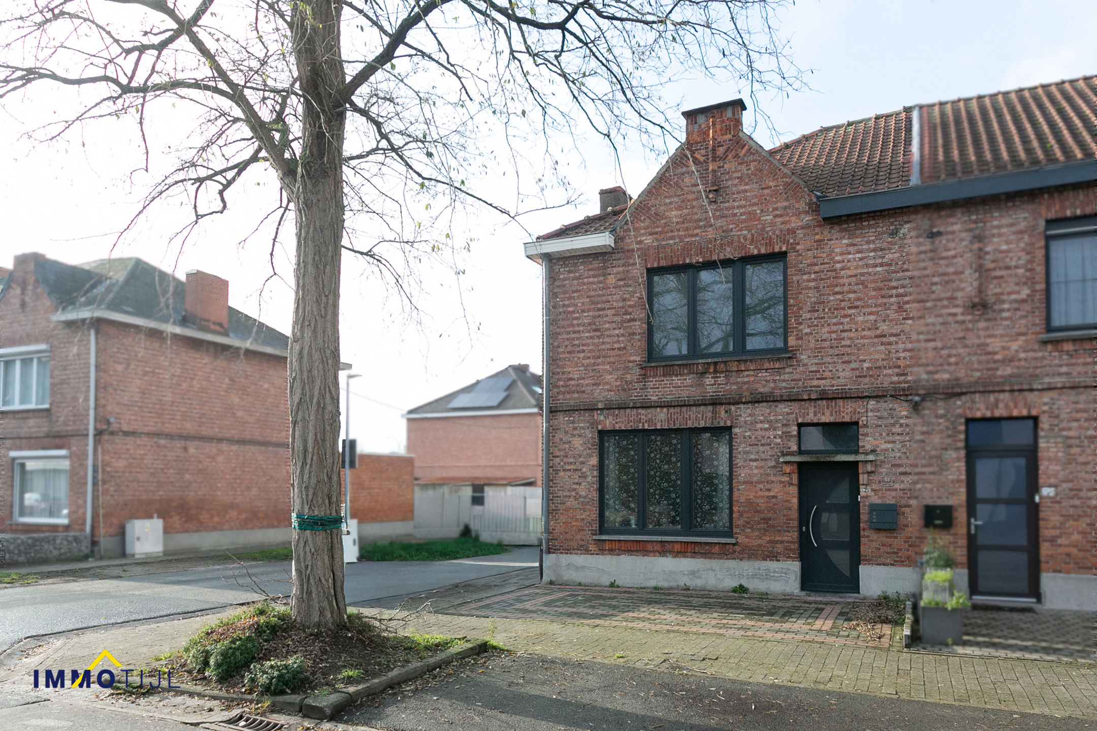 Woning met 3 slaapkamers en garage te Dendermonde! - foto 1