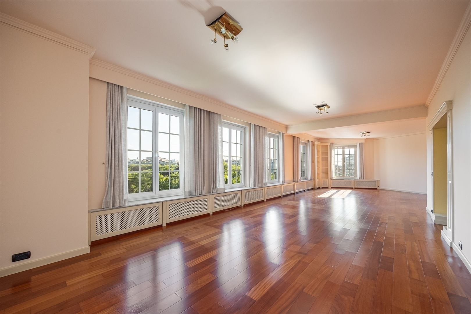 Stadspark ∣ Stijlvol hoekappartement met uniek uitzicht - foto 4