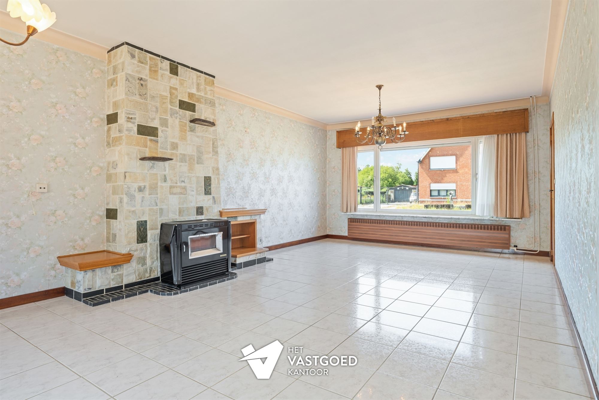 RUIME, STATIGE WONING OP GROENE LIGGING MET RUIM PERCEEL - foto 4