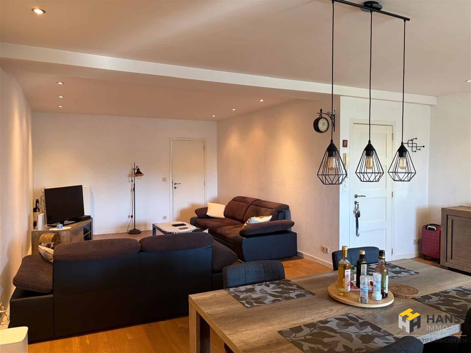 Apartment - photo 5