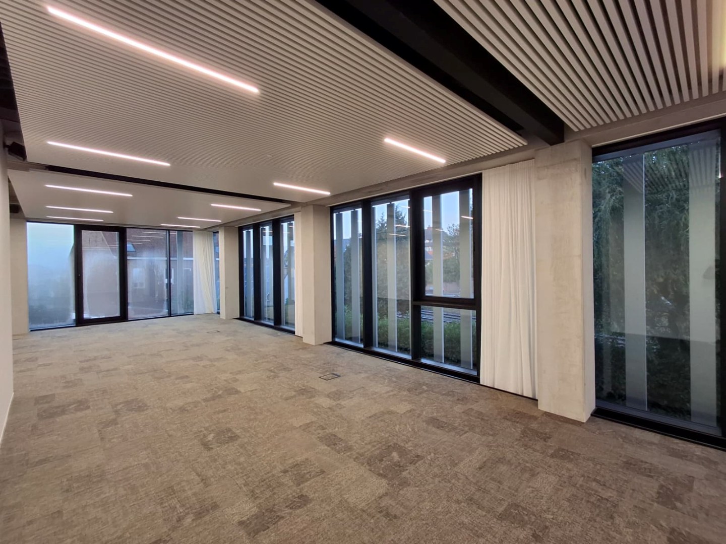 Commercial for rent in Tielt - photo 5