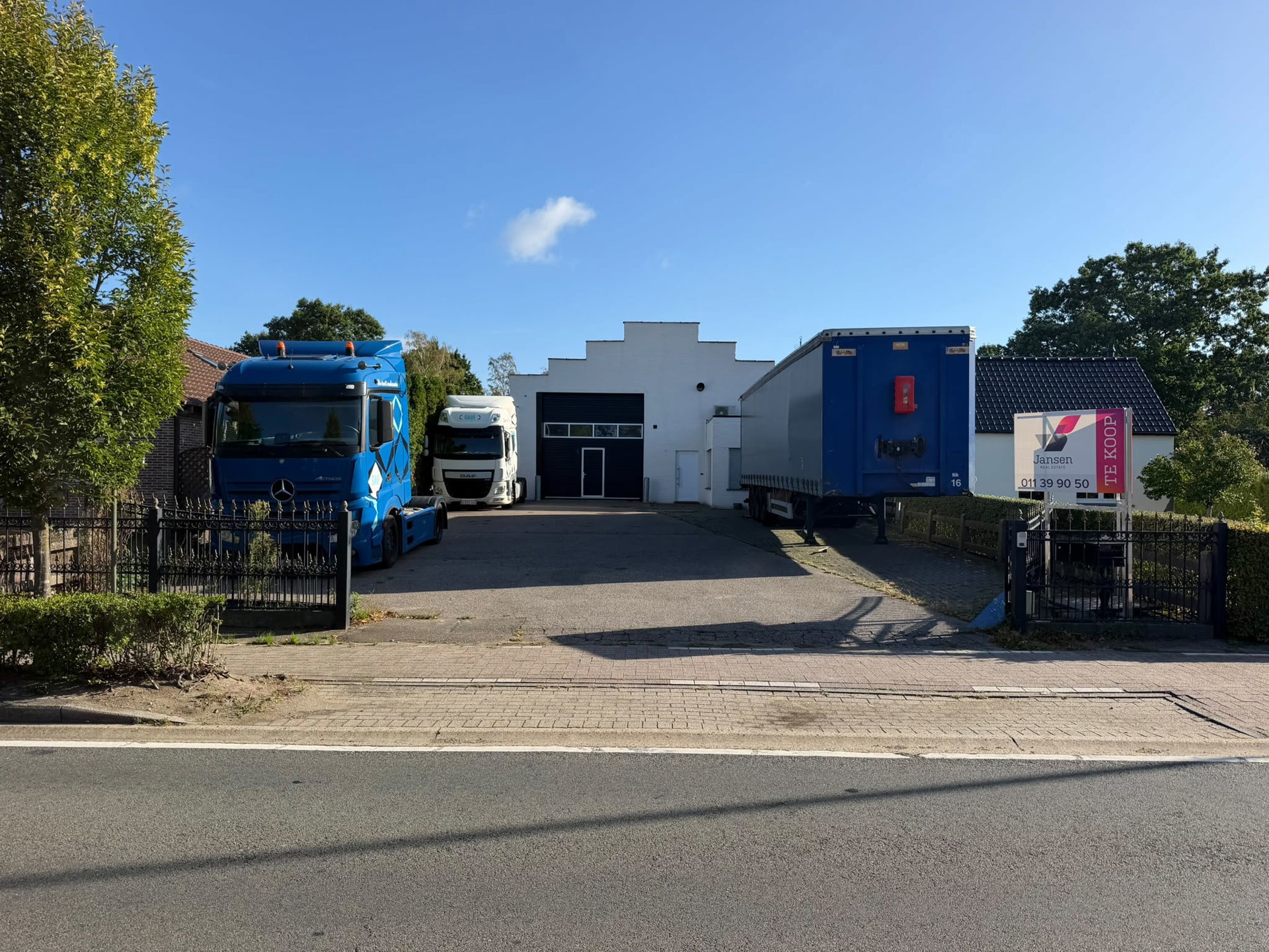 Commercial for sale in Zonhoven
