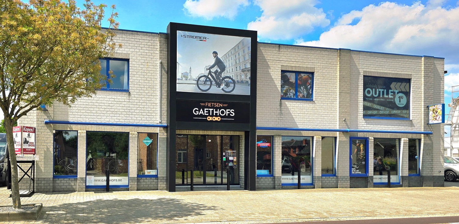 TE KOOP: WINKEL / TOONZAAL 386 m² met ruime woonst ( momenteel "FIETSEN GAETHOFS" ) – ideale investering op toplocatie! - foto 2